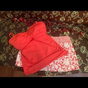 Gibson Latimer Top and Alex Marie Skirt